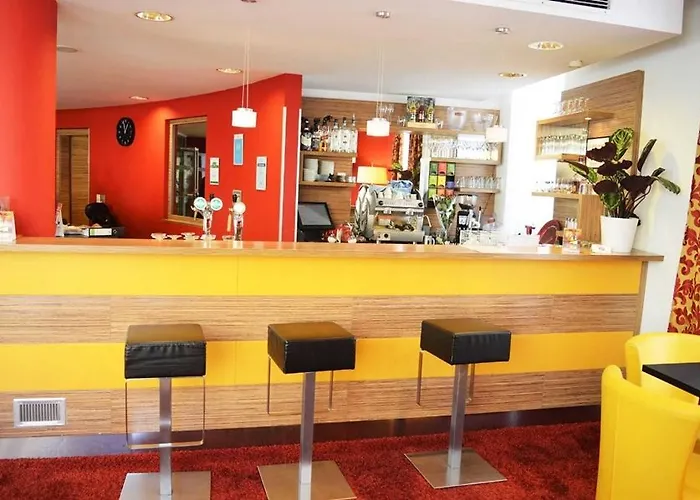 Hotel Senator 4*